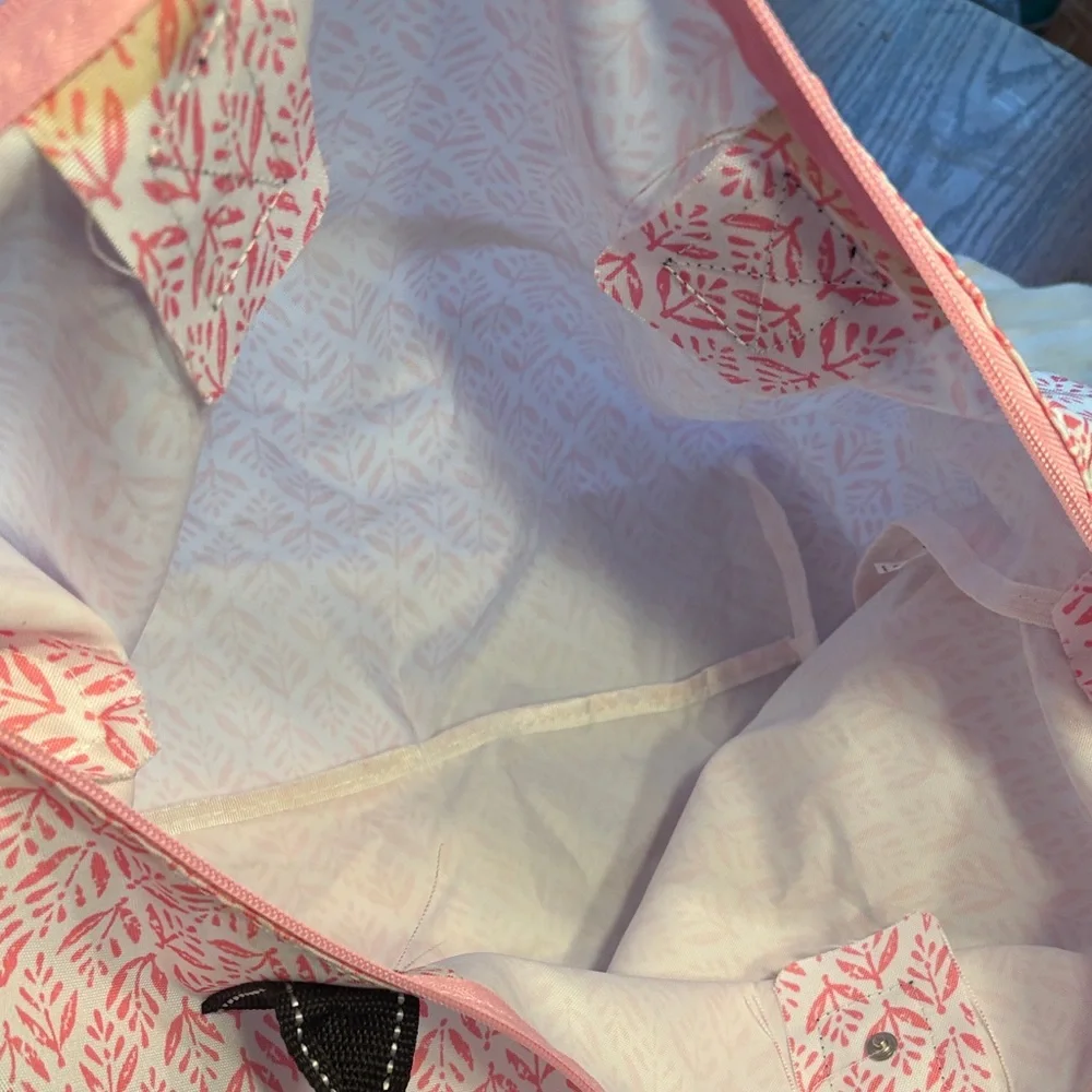 Scout Pink and White Patterned X Large Tote Bag - Picture 5 of 6